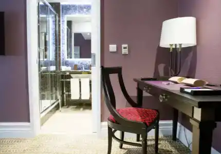 St. Ermin's, Autograph Collection - 101