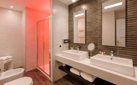 Mentana, by R Collection Hotels - 56