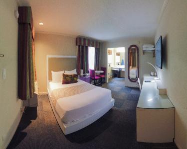 Inn at Golden Gate - 21