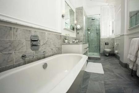 Waldorf Astoria Edinburgh - The Caledonian - 86