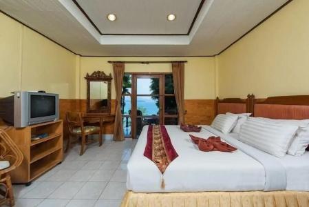 Baan Hill Phuket - 16