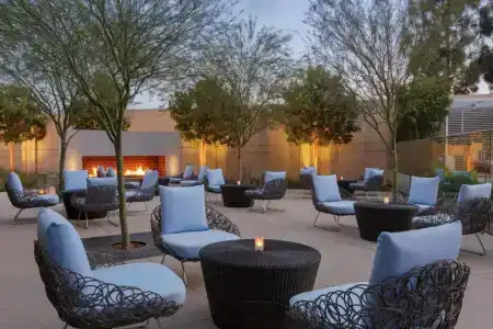Radisson Blu Anaheim - 34