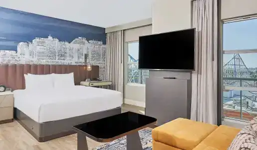 Hyatt Centric the Pike - 50