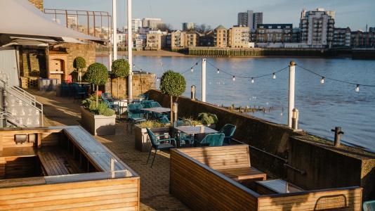 DoubleTree by Hilton London – Docklands Riverside - 35