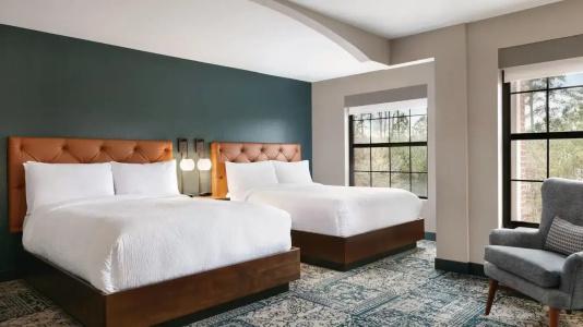 Four Points by Sheraton Arena - 26