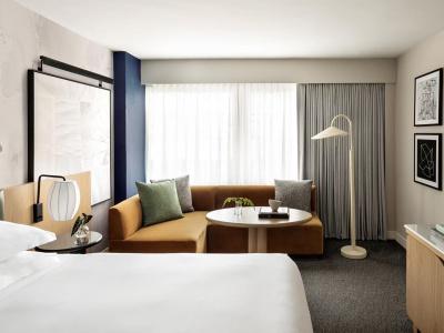 Hilton Garden Inn Times Square - 54