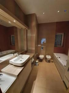 Privilege Suites by Central Park - 46