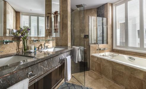 Four Seasons Singapore (SG Clean, Staycation Approved) - 20