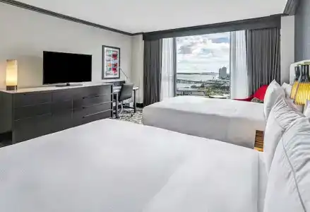 Hilton Miami Downtown - 37