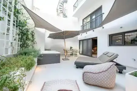 Porta Suites - 65