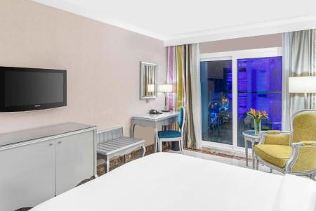 Hilton Alexandria Corniche - 50