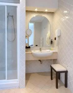 Th Roma - Carpegna Palace - 48