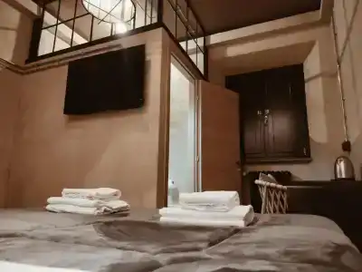 Hostel 7 Santi - 4