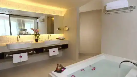 Le Meridien Phuket Beach Resort - Sha Extra Plus - 71