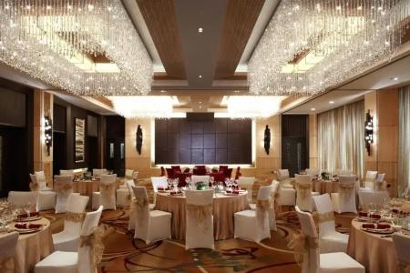 Courtyard by Marriott Shanghai Central - 18