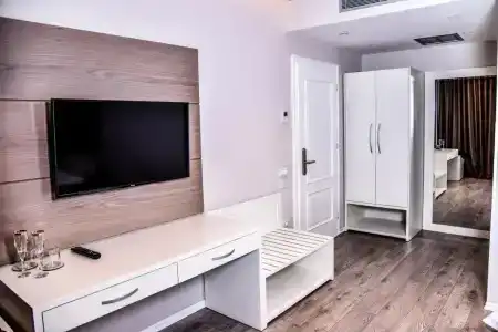 Vh Broadway Tirana - 28