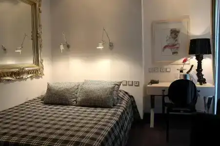 Andromeda Boutique - 8