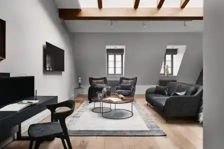 H15 Luxury Palace - 40