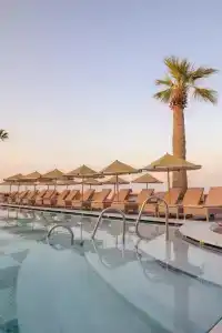 Eri Beach & Village - 32