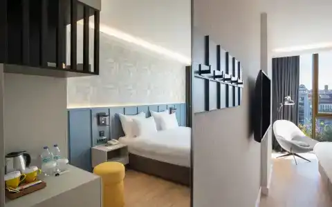 Sarar Kizilcikli - 46