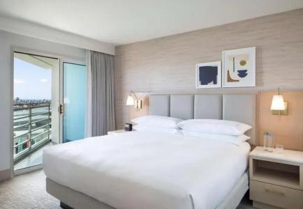 Hilton Santa Monica - 65