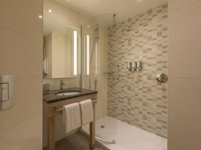 Hampton By Hilton Munich City North - 46
