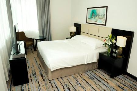 Cristal Abu Dhabi - 1