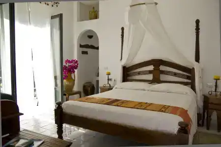 Quartara Boutique - 57