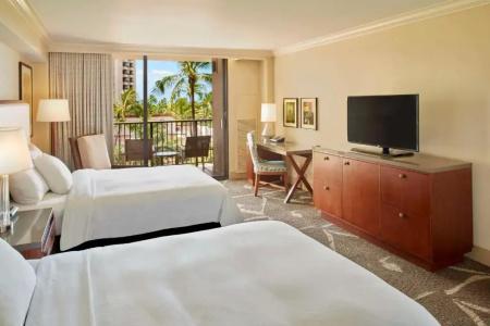 Hilton Hawaiian Village Waikiki Beach Resort - 14
