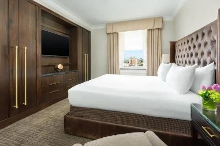 Boston Park Plaza - 100