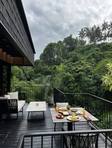 Zenubud - 16