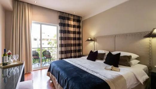 Best Western Plus Embassy - 75