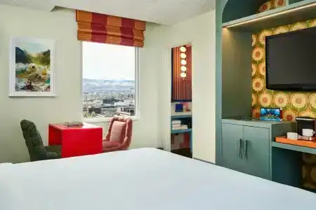 The Curtis- a Doubletree By Hilton - 10