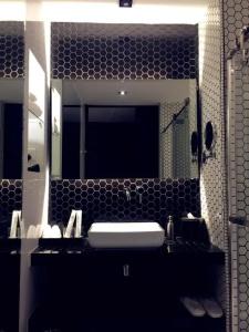 M Roof & Residences - 45