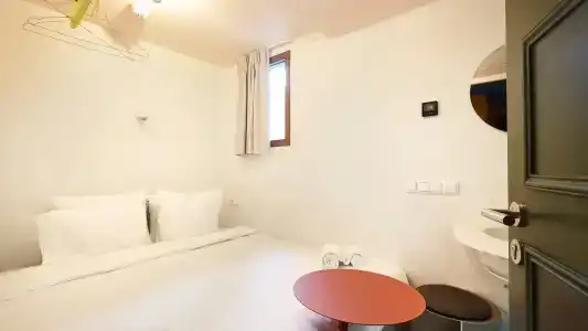 Not Hotel Rotterdam - 37