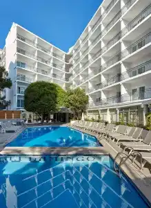 Gran Flamingo-Adults Only - 0