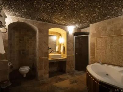 Grand Cave Suites - 112