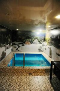 Гостиничный Комплекс Vip-House - 12