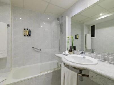 H10 Delfín - Adults Only - 28