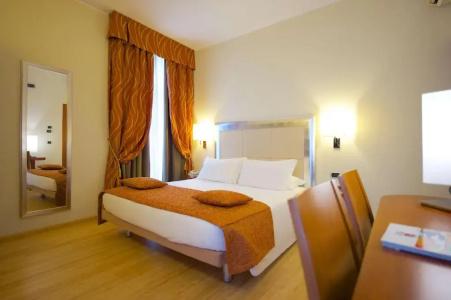 Best Western Crystal Palace - 11