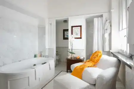 Grand Plaza - 105
