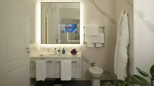 Elizabeth Unique | a Member of Designs™ - 45