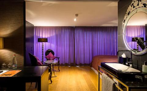 La Maison - 65