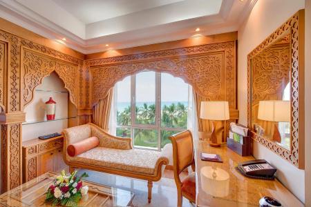Crowne Plaza Resort, An Ihg - 56