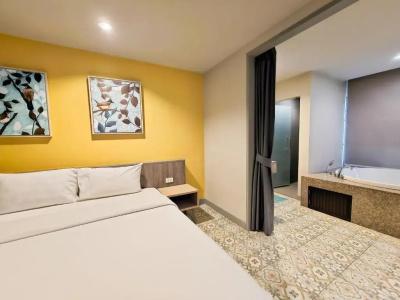 Recenta Suite Phuket Suanluang - 52