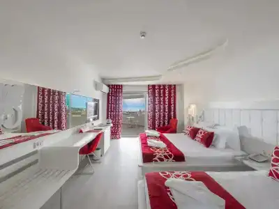Laguna Beach Alya Resort & Spa - 41