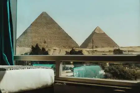 Turquoise Pyramids View - 90