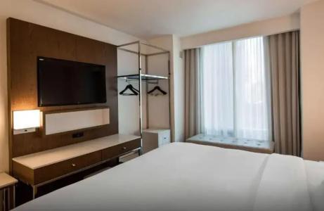 Best Western Premier Empire State - 7