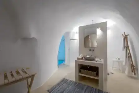 Iconic Santorini, a Boutique Cave - 64