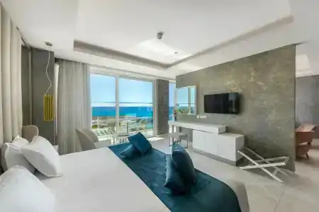Chrysomare Beach & Resort - 4